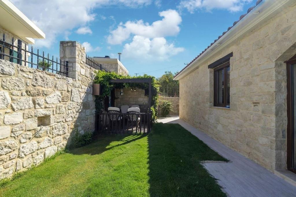 Heraklion Twins House - Private Pool Retreat Episkopí- Rethimno Exterior foto